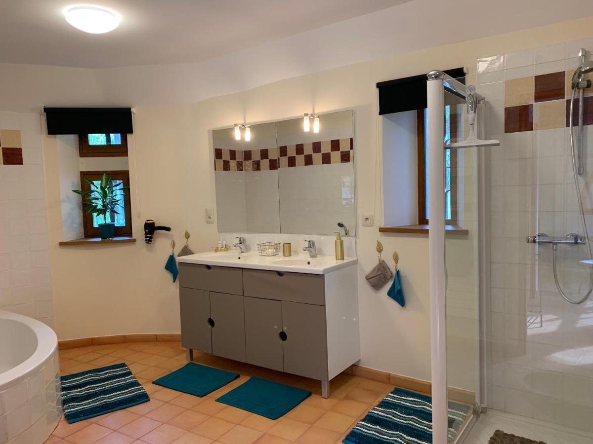 La Voutee 5 Epis Avec Bain Finlandais Prive Au Manoir Du Charme Gorges Du Tarn Quezac (Lozere) Exterior photo